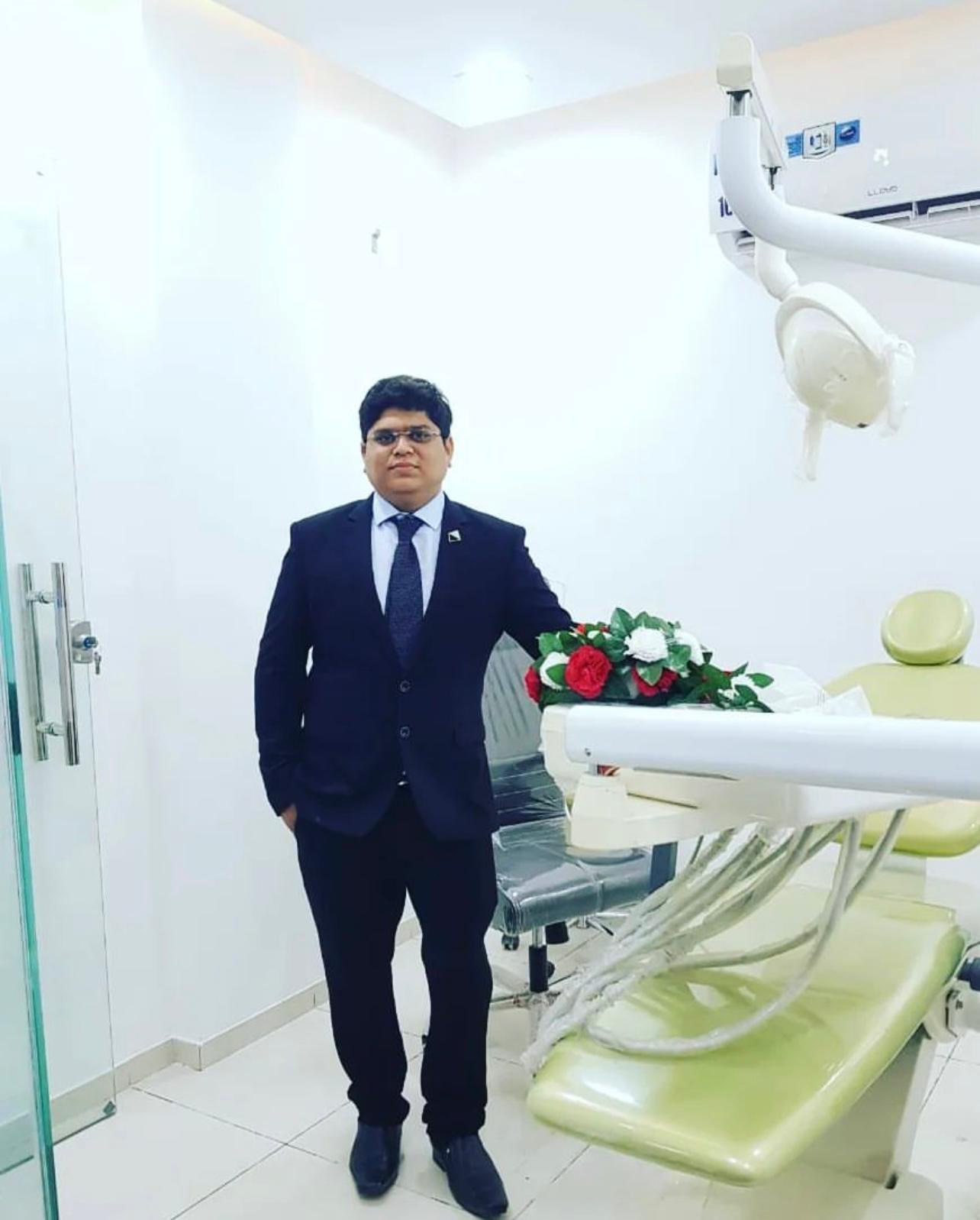 dr.mayank patil at wakad in dr.patil's elite smile dental clinic